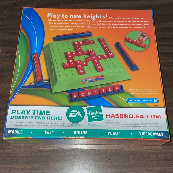 New Scrabble Upwards Stackem 3D Crossword Family Game Board Night Gift 2008 - Picture 6 of 6